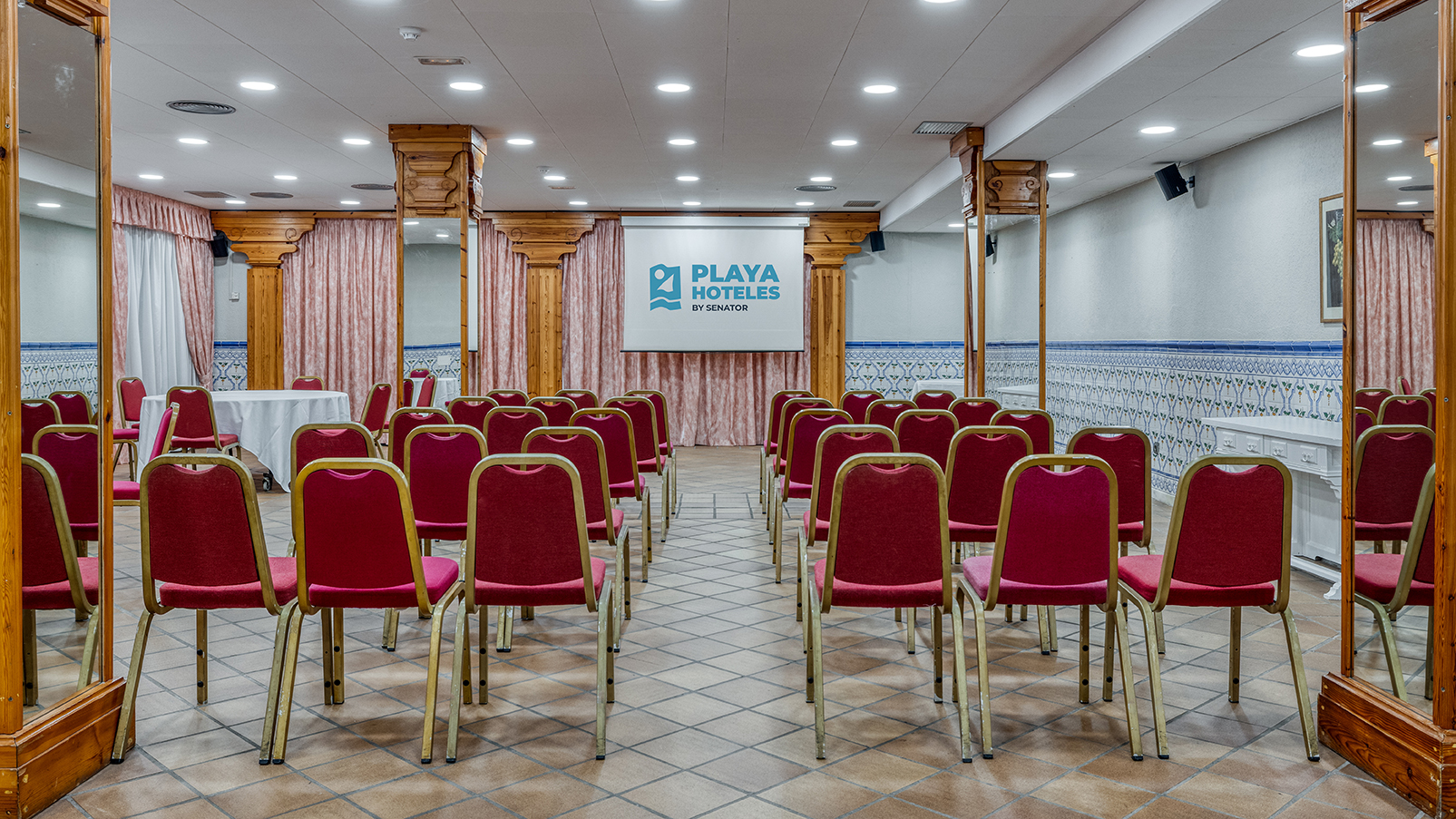 006_alta_playadulce Salon Aguadulce.jpg